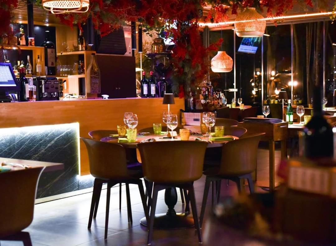 Luxury B&B La Spelunca Santa Maria Capua Vetere Eksteriør billede
